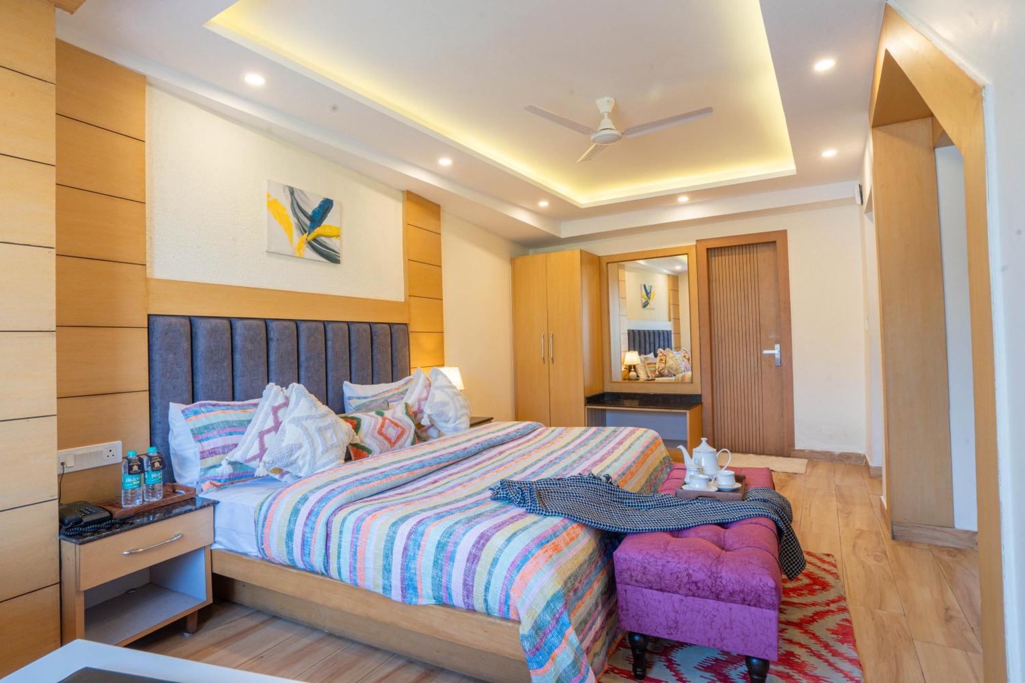 Perfectstayz Premium At Mall Road Масурі Екстер'єр фото
