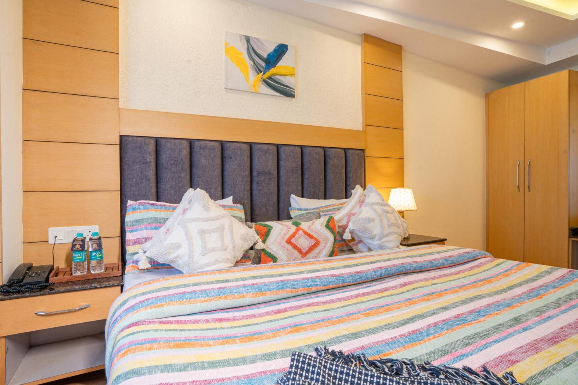 Perfectstayz Premium At Mall Road Масурі Екстер'єр фото