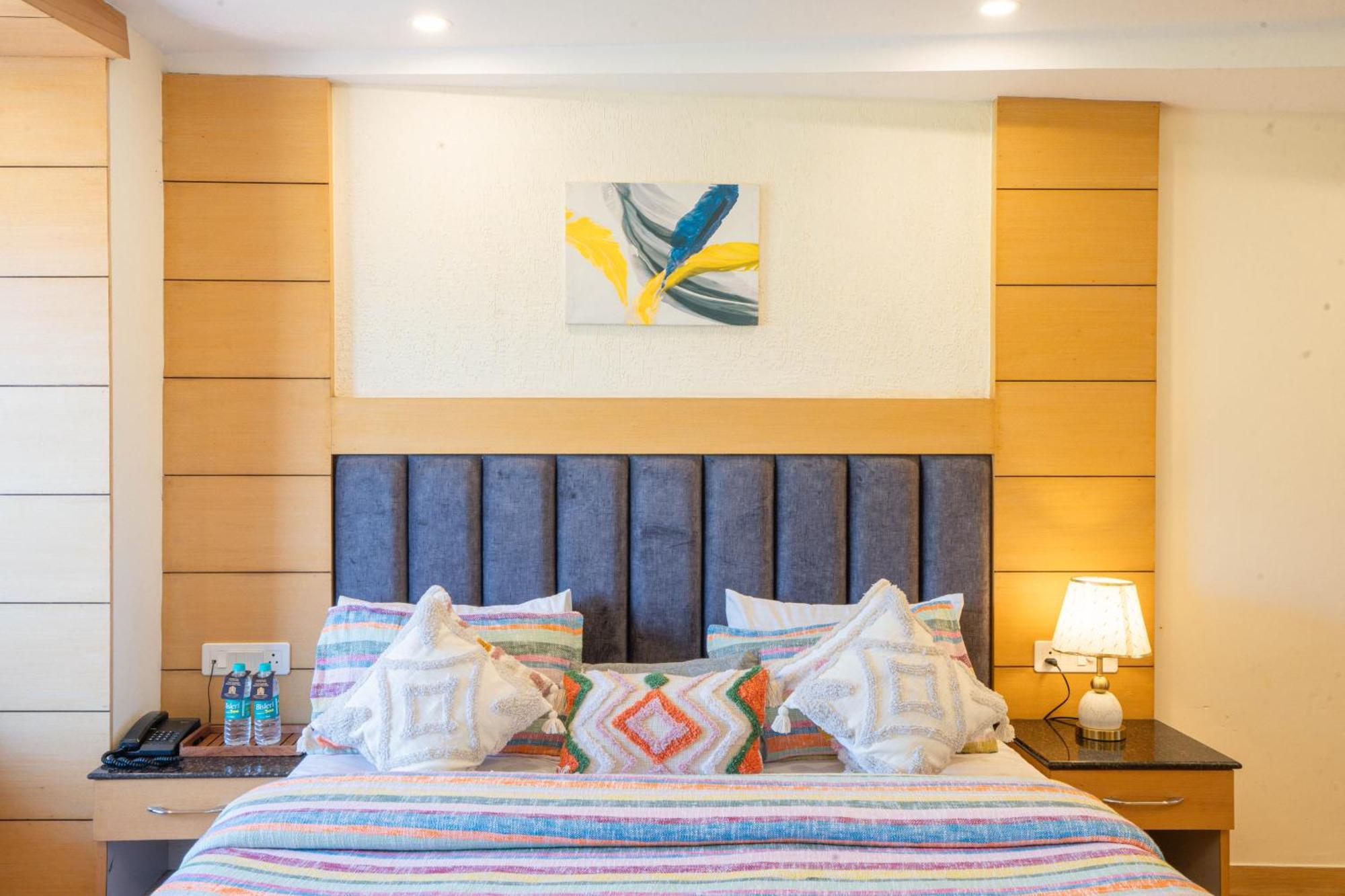 Perfectstayz Premium At Mall Road Масурі Екстер'єр фото