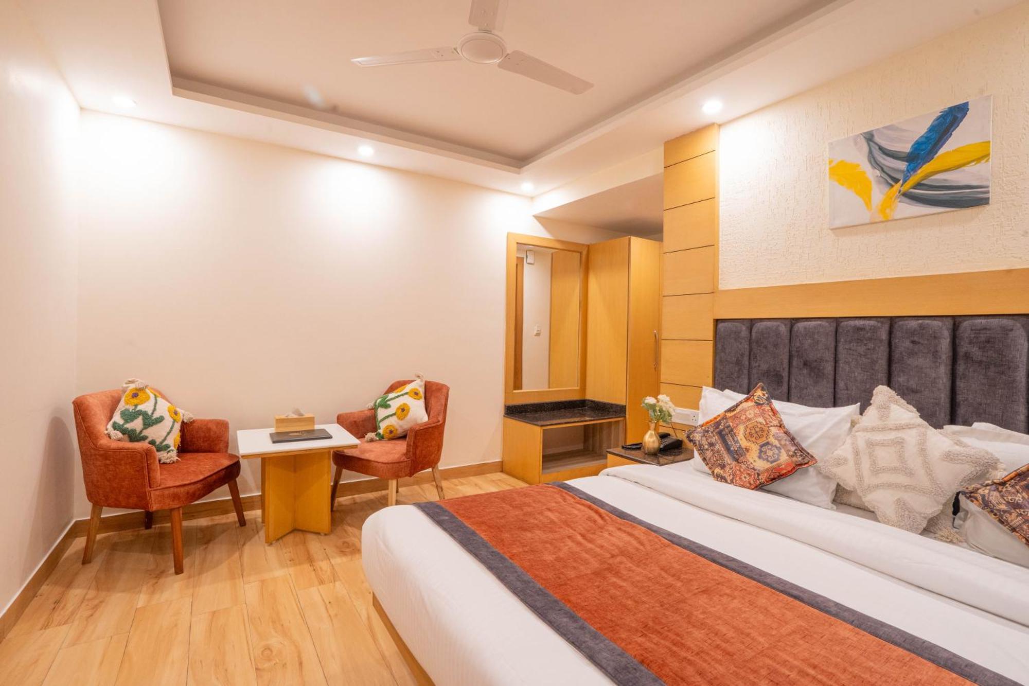 Perfectstayz Premium At Mall Road Масурі Екстер'єр фото