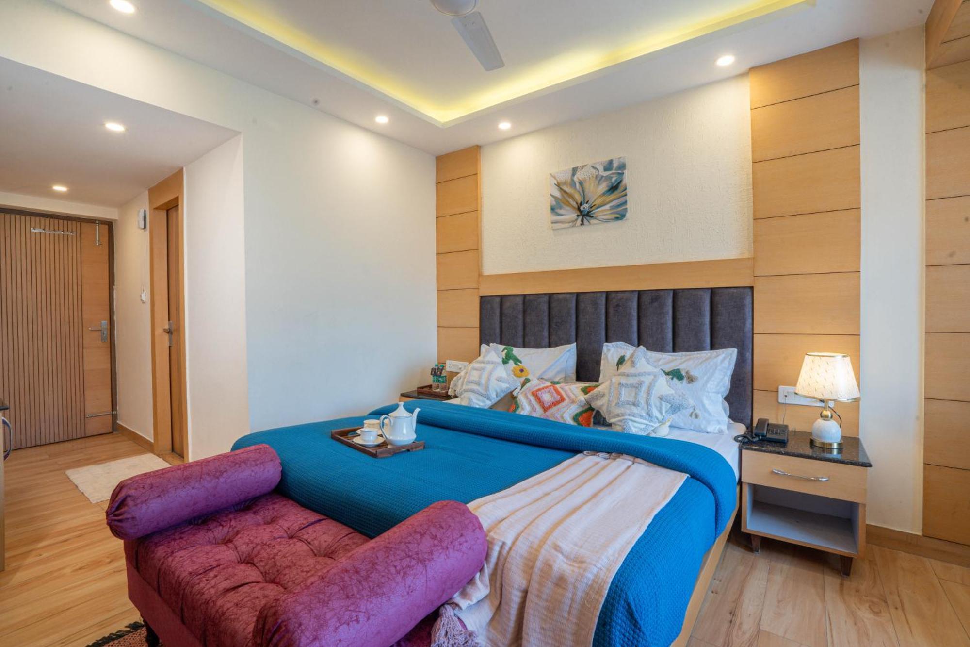 Perfectstayz Premium At Mall Road Масурі Екстер'єр фото